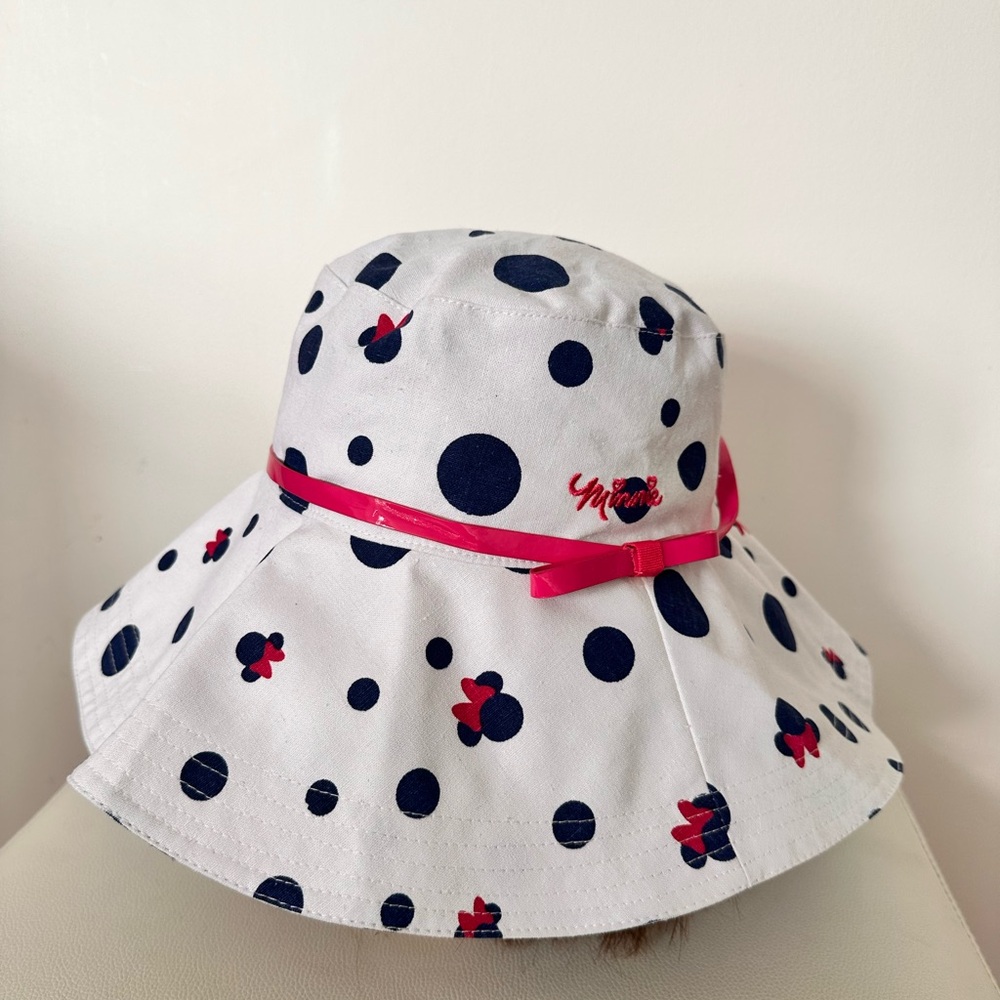 Disney Parks Minnie Mouse Polka Dot Sun Hat – Adult White with Red Bow Detail